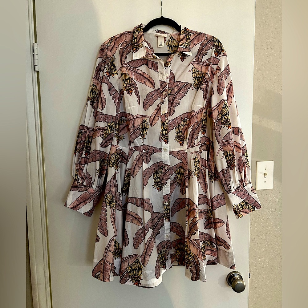 Desmond and Dempsey x H&M, medium, white with colorful details